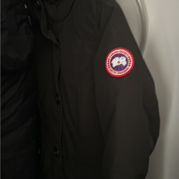 New with tags Rossclair Canada Goose with tags attached for authenticity - Picture 3 of 3